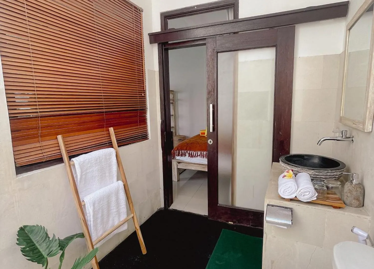 Nawa Villa Private Pool 3Bedrooms Seminyak