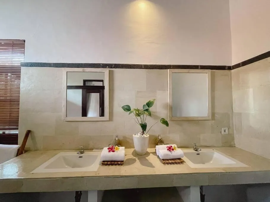 Nawa Villa Private Pool 3Bedrooms Seminyak